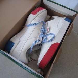 NIB Puma Cali RWB Sold Out 6.5